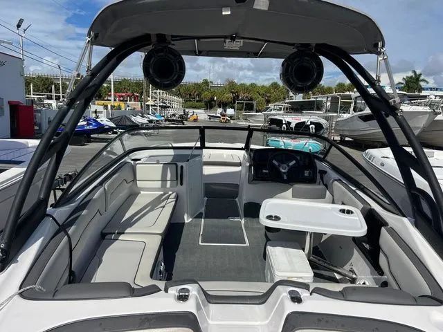 Slide: The Image of Yamaha AR190 2020 - 7