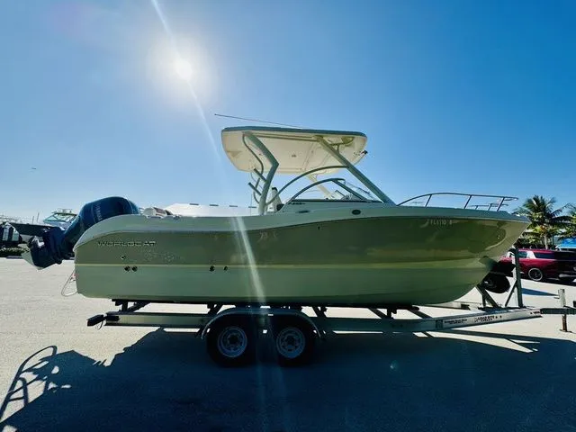 Slide: The Image of World Cat 255 DC 2020 - 24