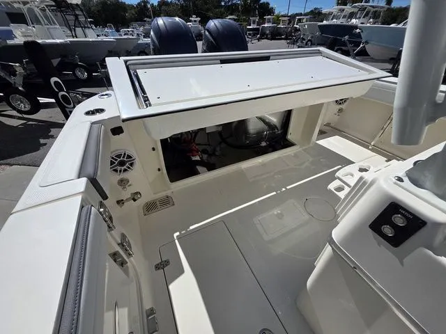 Slide: The Image of Cobia 265 Center Console 2026 - 17