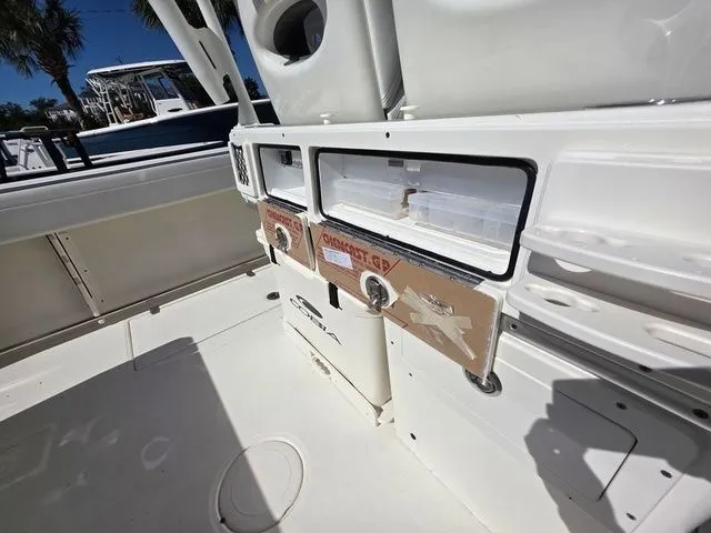 Slide: The Image of Cobia 265 Center Console 2026 - 32