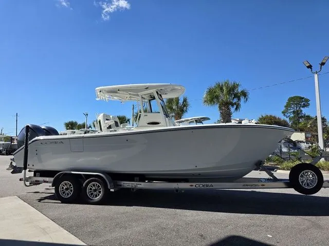 Slide: The Image of Cobia 265 Center Console 2026 - 6
