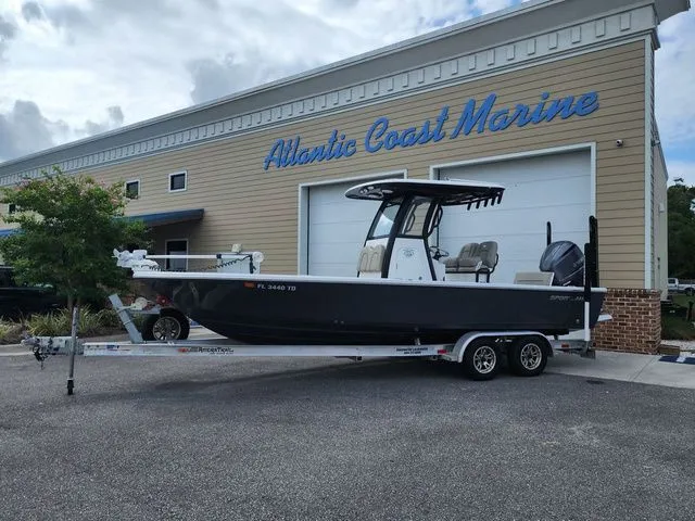 The Image of Sportsman Masters 247 Bay Boat 2022 - 1