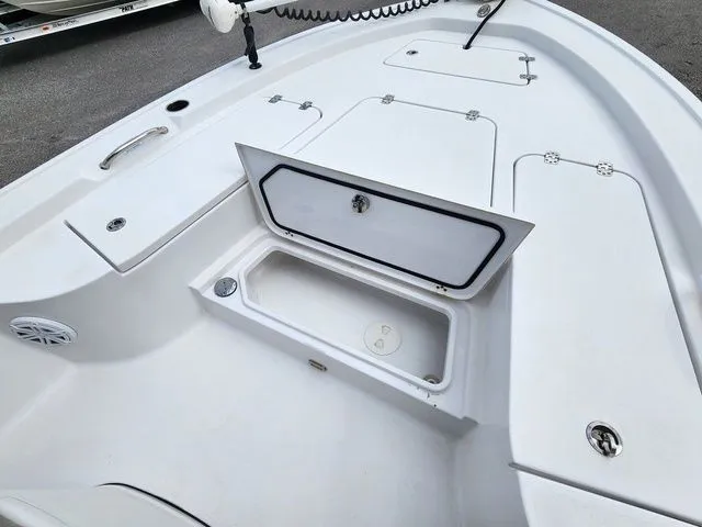 Slide: The Image of Sportsman Masters 247 Bay Boat 2022 - 22