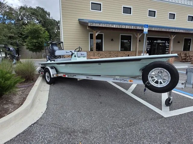 The Image of Maverick 17 HPX-S 2026 - 1