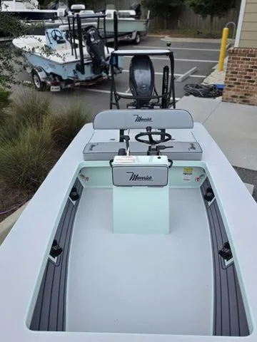 Slide: The Image of Maverick 17 HPX-S 2026 - 18