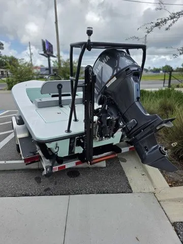 Slide: The Image of Maverick 17 HPX-S 2026 - 8