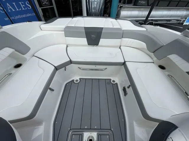 Slide: The Image of Chaparral 23 SSi OB 2021 - 13