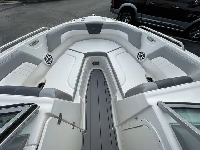 Slide: The Image of Chaparral 23 SSi OB 2021 - 7