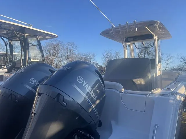 Slide: The Image of Sea Hunt Ultra 275 SE 2023 - 6