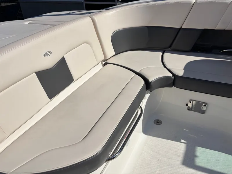 Slide: The Image of Chaparral 227 SSX 2017 - 19