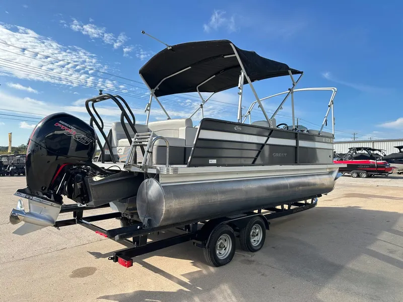 Slide: The Image of Crest Classic LX 220 SLSC 2022 - 5