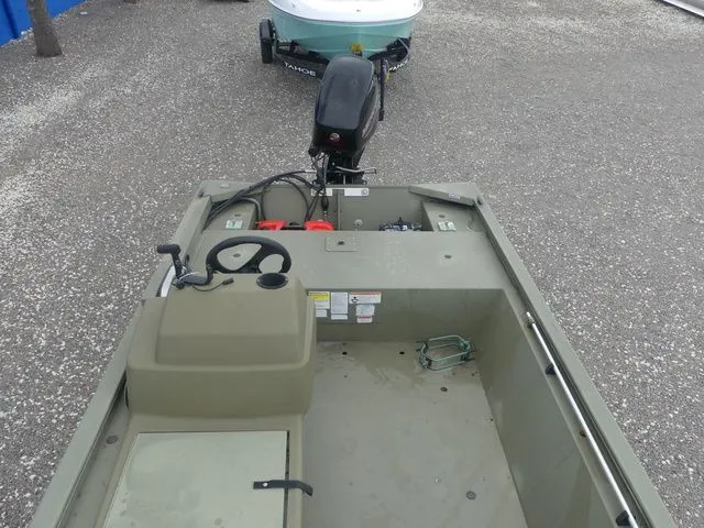 Slide: The Image of Tracker Grizzly 1648 SC 2020 - 14