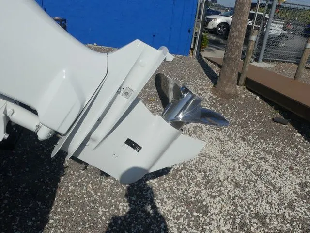 Slide: The Image of Sea Pro 225 FLXR Sandbar 2026 - 12