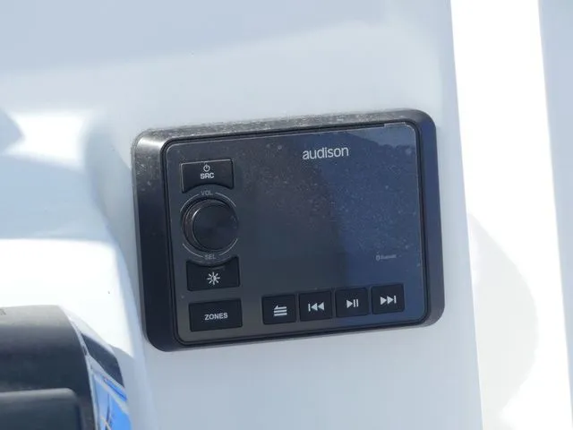 Slide: The Image of Sea Pro 225 FLXR Sandbar 2026 - 21