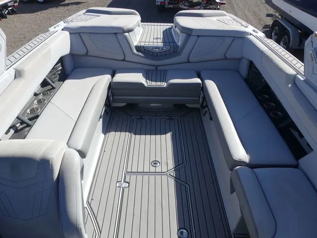 Slide: The Image of Nautique Super Air Nautique G25 2021 - 14