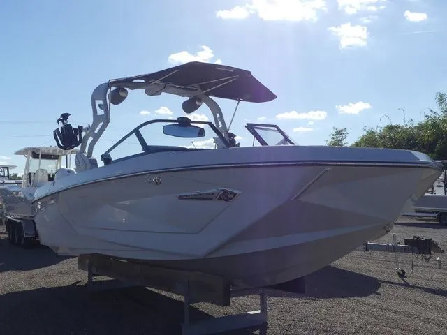 Slide: The Image of Nautique Super Air Nautique G25 2021 - 3