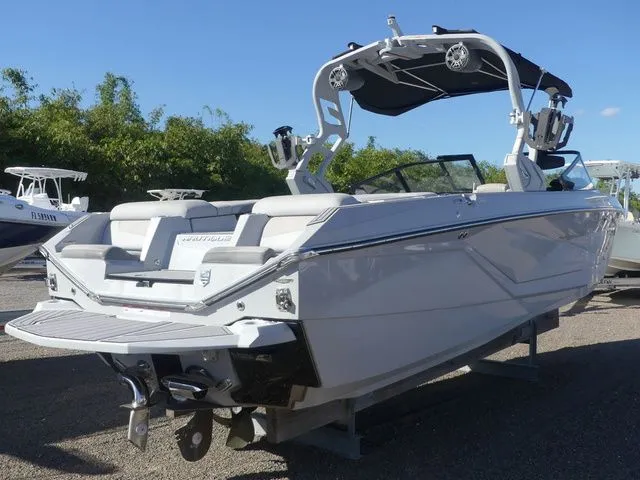 Slide: The Image of Nautique Super Air Nautique G25 2021 - 4