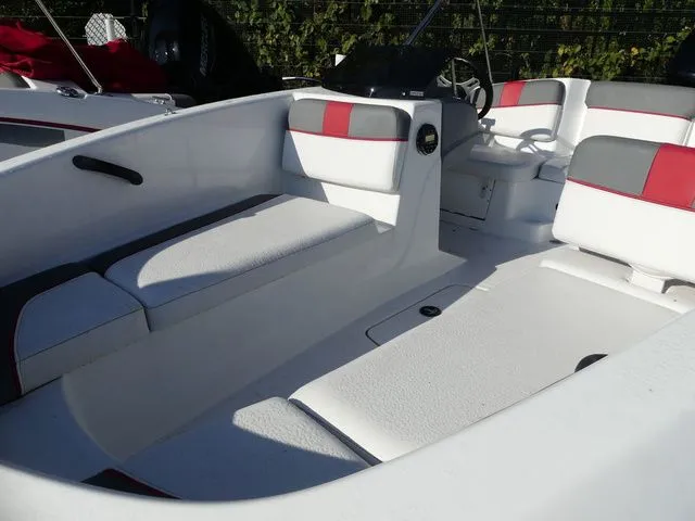 Slide: The Image of Tahoe T16 2021 - 7