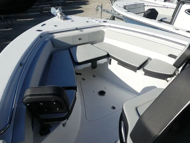 Slide: The Image of Sea Pro 242 Center Console DLX 2026 - 17