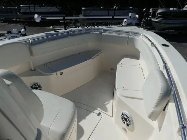 Slide: The Image of Cobia 280 Center Console 2024 - 14