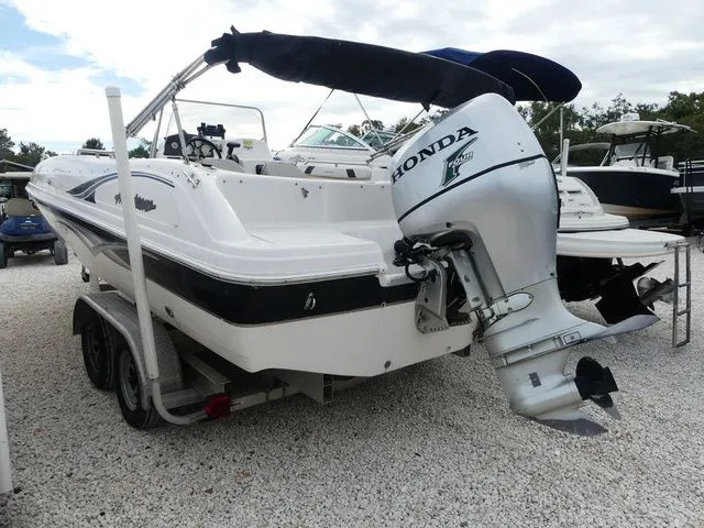 Slide: The Image of Hurricane SUNDECK SPORT SS 211 OB 2005 - 3