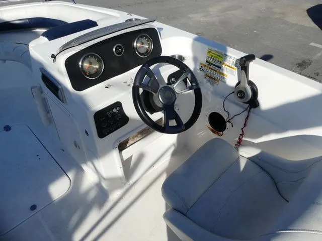 Slide: The Image of Hurricane SunDeck Sport 188 OB 2014 - 7