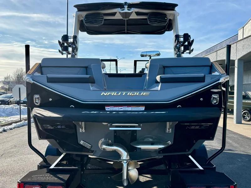 Slide: The Image of Nautique Super Air Nautique G25 2026 - 11