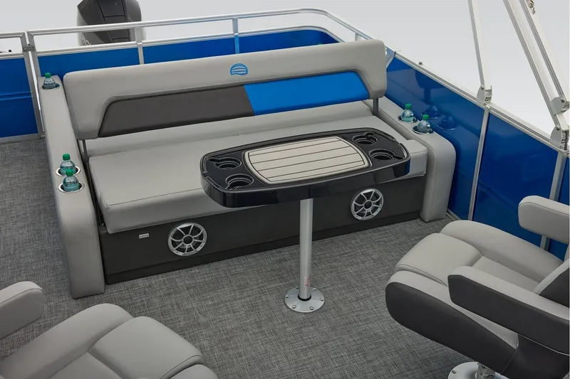 Slide: The Image of Sun Tracker Party Barge 22 RF XP3 2026 - 48