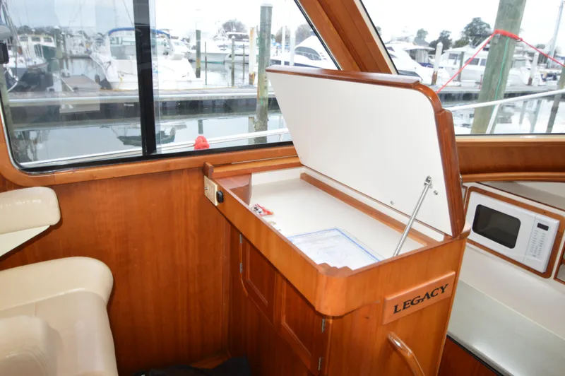 Slide: The Image of Legacy 42 Sedan 2005 - 42