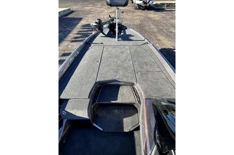 Slide: The Image of 2026 Skeeter ZXE21 boat with spacious deck and modern design. - 8