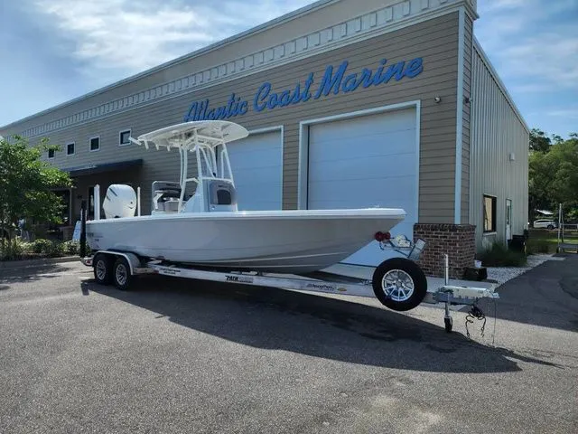 Slide: The Image of Pathfinder 2500 Hybrid 2025 - 2