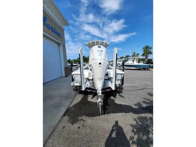 Slide: The Image of Pathfinder 2500 Hybrid 2025 - 8