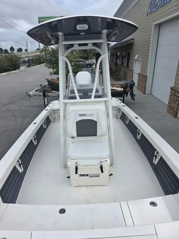 Slide: The Image of Pathfinder 2500 Hybrid 2026 - 22