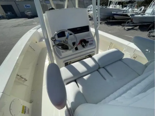 Slide: The Image of Pathfinder 2400 Open 2025 - 6