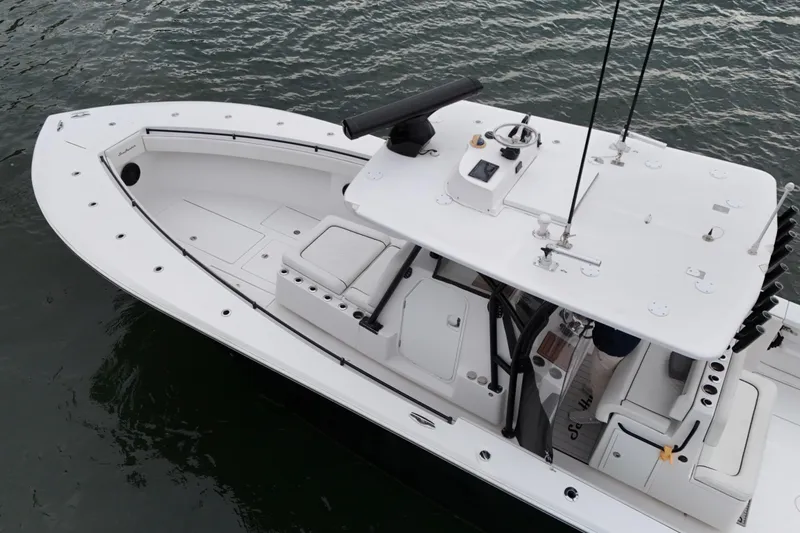 Slide: The Image of 2016 Sea Hunter 35 Tournament boat on water, aerial view. - 22