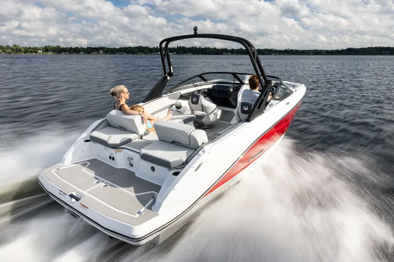 Slide: The Image of Scarab 215 SE 2026 - 14