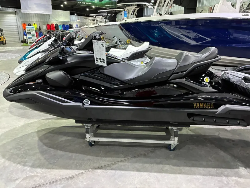 Slide: The Image of Yamaha FX Limited SVHO 2026 - 3