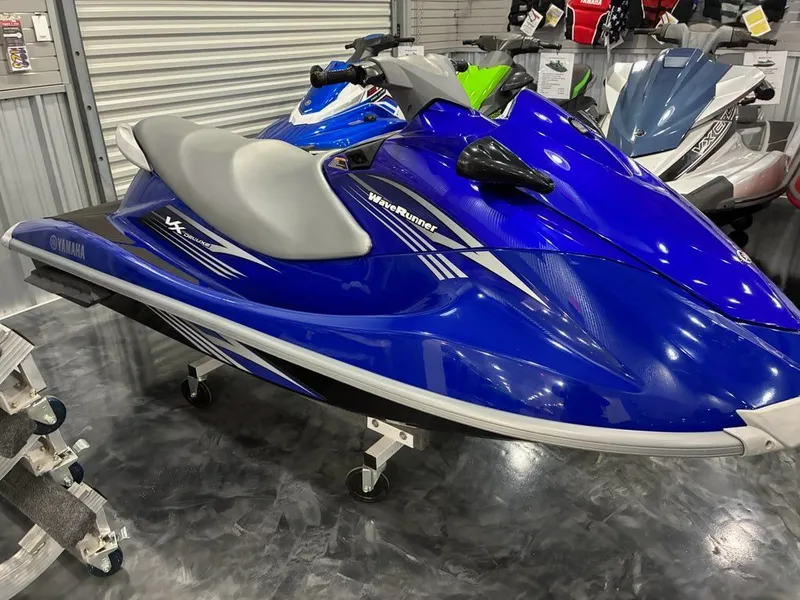 The Image of Yamaha VX™ Deluxe 2010 - 1