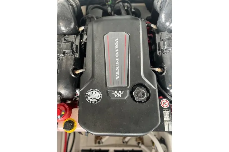 Slide: The Image of Volvo Penta 300 V8 engine in 2025 Cobalt CS23 Surf boat. - 18