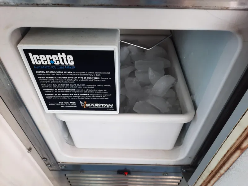 Slide: The Image of Ice maker on Cabo 45 Express boat, year 2000. - 17