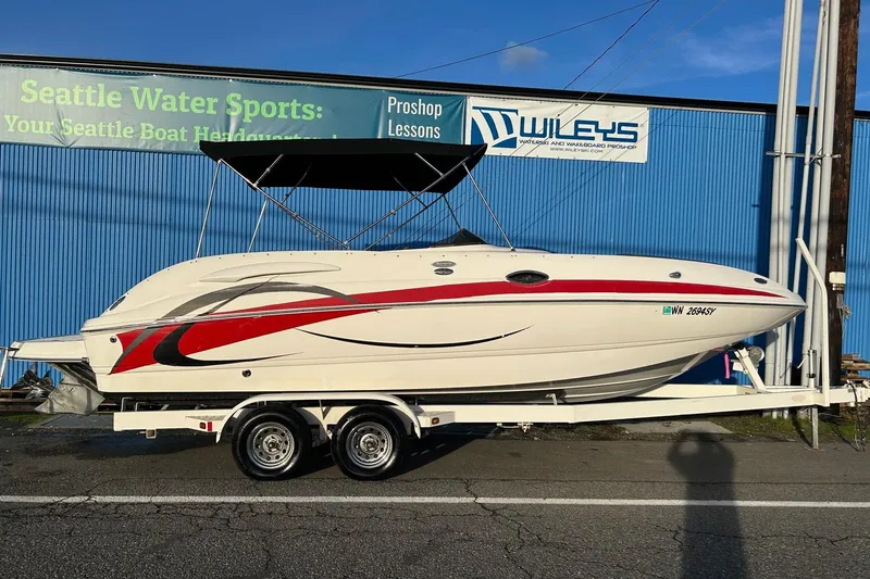 Slide: The Image of 2005 Chaparral Sunesta 252 boat on trailer at Seattle Water Sports. - 6