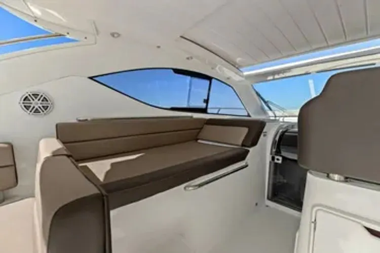 Slide: The Image of 2017 Galeon 385 Hts - Image 19 - 19