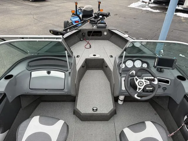 Slide: The Image of Lund 1875 Crossover XS 2013 - 6