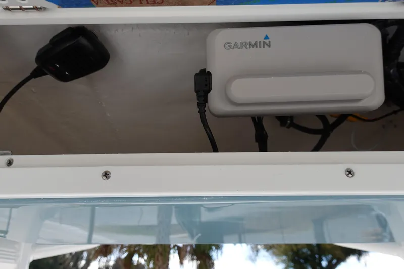 Slide: The Image of 2026 Sea Hunt BX 22 BR boat with Garmin device installed. - 24