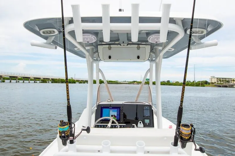 Slide: The Image of 2026 Sea Hunt BX 22 BR boat with trim tab and hydraulic system. - 5