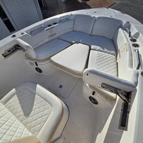 Slide: The Image of Sea Fox 248 Commander 2026 - 12