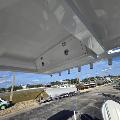 Slide: The Image of Sea Fox 248 Commander 2026 - 30