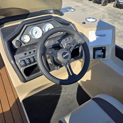 Slide: The Image of Bentley Pontoons Legacy Navigator 203 2026 - 11