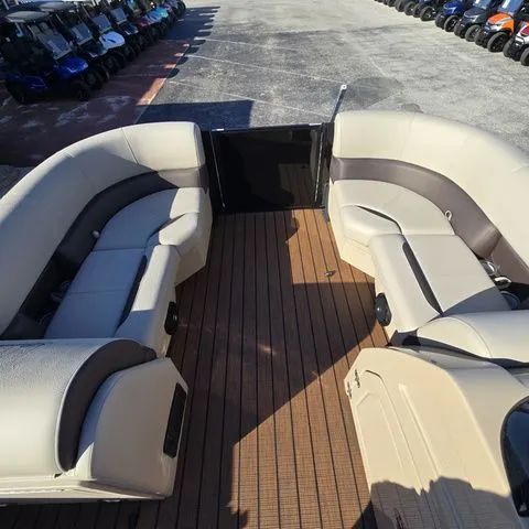 Slide: The Image of Bentley Pontoons Legacy Navigator 203 2026 - 14