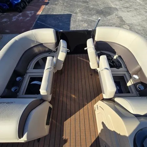 Slide: The Image of Bentley Pontoons Legacy Navigator 203 2026 - 15